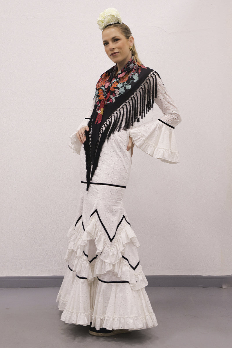 Modelo Marta perforado