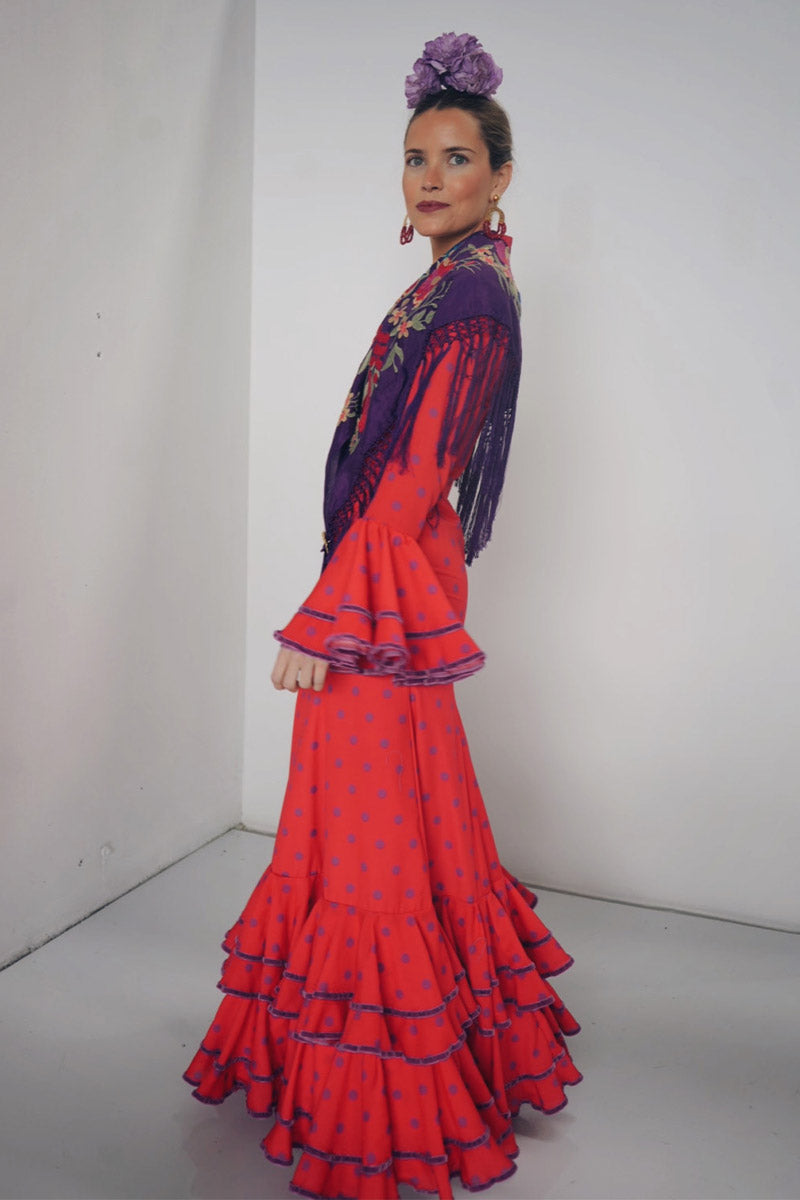 Modelo Juana Rojo Poliéster