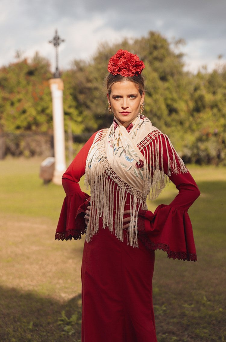 Modelo Ana Burdeos